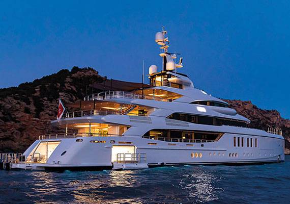Luxury Yachts for sales