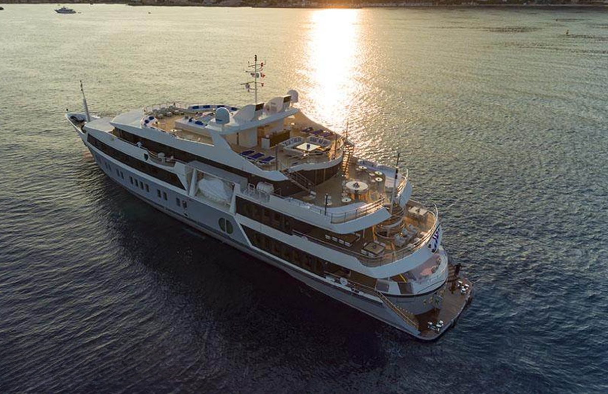 Austal Luxury Yacht for Sale